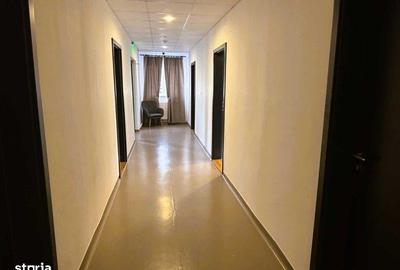 Casă cu 4 camere cu Teren 200 Mp în Central - 2