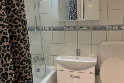 Apartament cu 2 camere decomandat în Rahova - 3