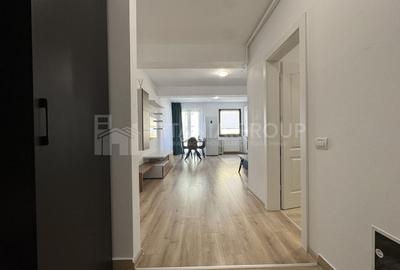 Apartament cu 2 camere semidecomandat, mobilat în Tractorul - 12