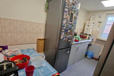 Casa 5 km de Pite?ti, 2.000 mp teren, zona lini?tita - 3