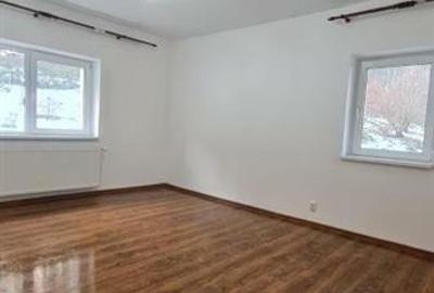 Apartament cu 2 camere decomandat în Răcădău - 1
