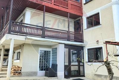 Casă cu 3 camere cu Teren 1251 Mp în Săucești - 2