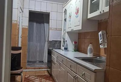 Ap. 2 cam. decomandat, etaj 2, Mazepa 2 - 8