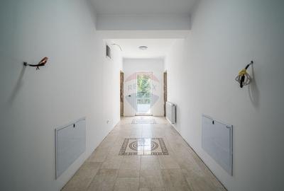Vila de Lux in Statiunea Busteni - Investitie in Domeniul Hotelier - 27