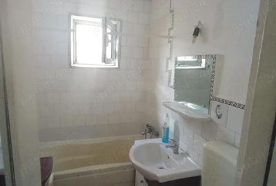 Apartament cu 3 camere semidecomandat în Bularga - 5