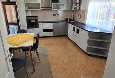 Casă cu 4 camere cu Teren 600 Mp în Central - 3