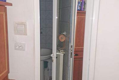 Apartament cu 2 camere decomandat în Aradului