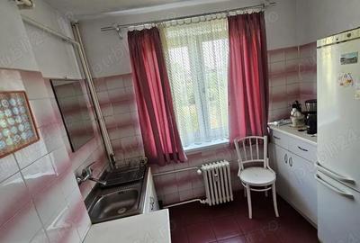 Apartament cu 3 camere semidecomandat în Cina - 1