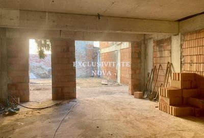 Casă cu 4 camere cu Canalizare în Parcul Carol - 6