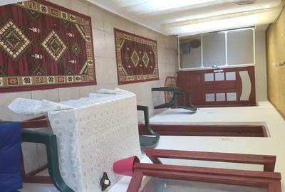 Casă cu 4 camere cu Teren 1200 Mp în Neajlovu - 3