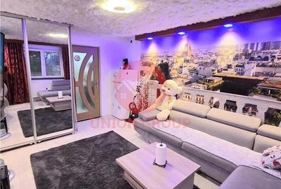 Garsonieră, mobilată în Poarta 6 - 12