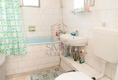 Apartament cu 3 camere decomandat în Calea Aradului - 9