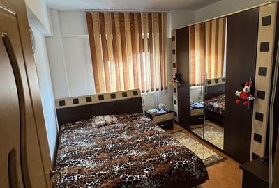 Apartament cu 3 camere decomandat în Central - 4