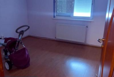 Apartament 3 camere pe Aleea Cibinului, Resita - 4