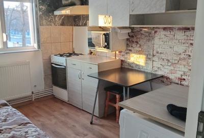 Apartament cu 2 camere decomandat în Central - 8