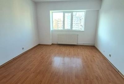 Dacia - Bicaz - 3 camere decomandat - etaj intermediar - liber Dacia - Bicaz - 3 camere decomandat - etaj intermediar - liber - 2