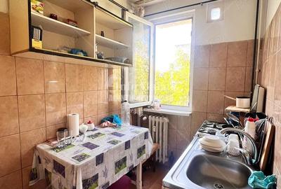 | Apartament cu 2 camere | Micro 19 | Etaj 3 | - 2