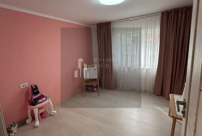 Apartament cu 4 camere decomandat în Central - 6