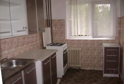 Apartament 2 camere de vanzare - 2