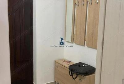 Garsonieră semidecomandată în Apărătorii Patriei