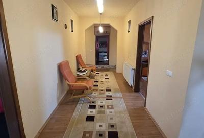 Casă individuală cu 6 camere cu Canalizare în Moșnița Nouă - 2