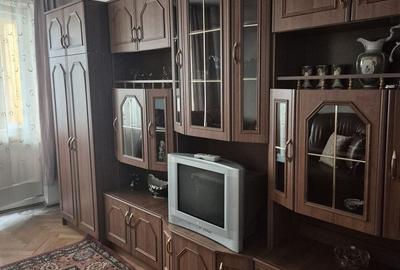Apartament cu 3 camere decomandat în George Enescu - 2