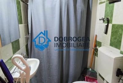 Apartament cu 4 camere decomandat, mobilat în C5 - 8