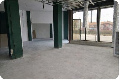 Spațiu comercial, de 187 mp, în Est - 4
