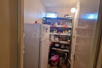 Casă cu 3 camere cu Teren 162 Mp în Spitalul Județean - 8