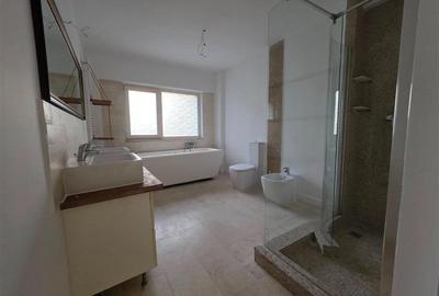 Apartament cu 3 camere decomandat în Herăstrău - 4