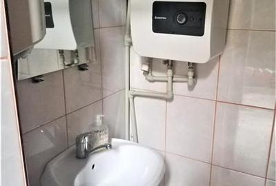 Spațiu comercial, de 20 mp, în Central - 14