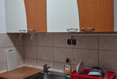 Garsonieră decomandată în Tractorul - 1