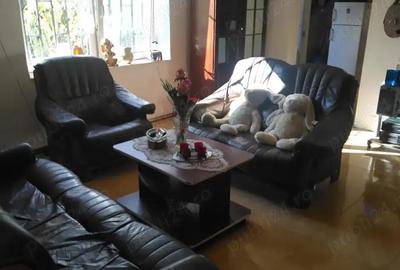 Casă cu Teren 590 Mp în Central - 2