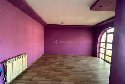 Casă cu 4 camere cu Teren 390 Mp în Central - 5