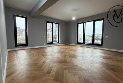 Apartament cu 3 camere decomandat în Băneasa