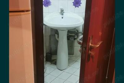 Apartament cu 2 camere decomandat în Orșova - 8