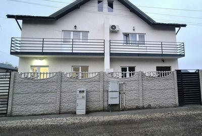 Casă cu 6 camere în Central - 9