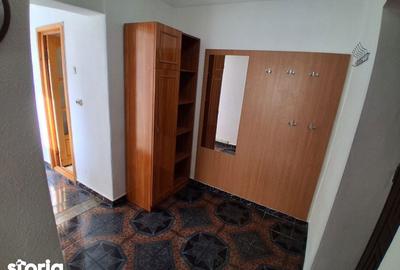 Apartament cu 2 camere, mobilat în Păcurari