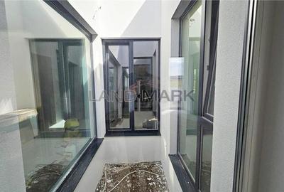Casă cu Teren 435 Mp în Central - 8