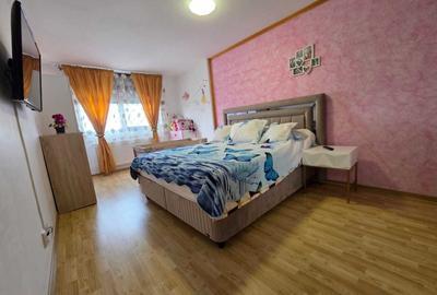 Apartament spatios, decomandat, 115 mp utili, Selimbar - 1