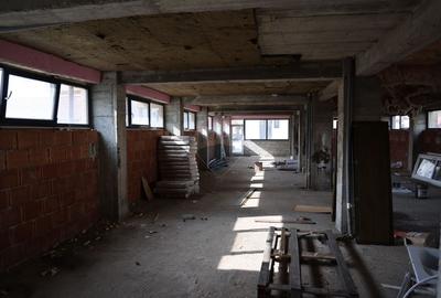 Spațiu comercial, de 317 mp, în Ipotești - 12