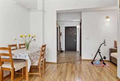 De vinzare apartament 2 camere proprietar - 2