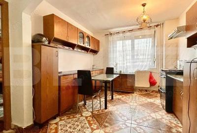 Apartament cu 2 camere semidecomandat în Cantemir