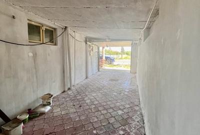 Casa de vanzare Frumusani - Spatiu Comercial la Parter - 25 min de Bucuresti - 19