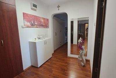 Apartament cu 4 camere semidecomandat în Pantelimon - 4