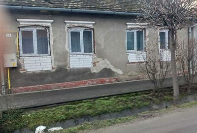 Casă cu 3 camere în Central - 4