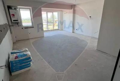 Apartament cu 3 camere decomandat în Central - 3