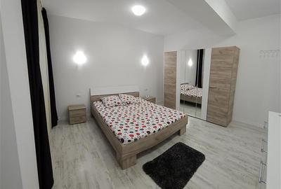 Garsonieră decomandată în 1 Mai - 1