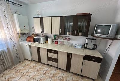 Apartament 3 camere, decomandat - zona Cetate - 3