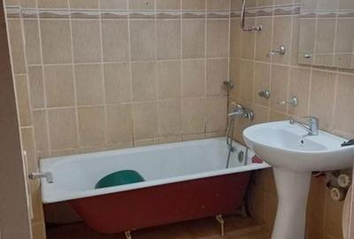 Apartament cu 3 camere decomandat în Central - 2